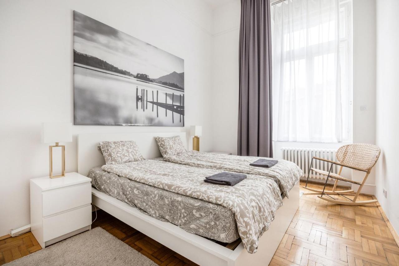Elegant Apartment In Super Central Location بودابست المظهر الخارجي الصورة
