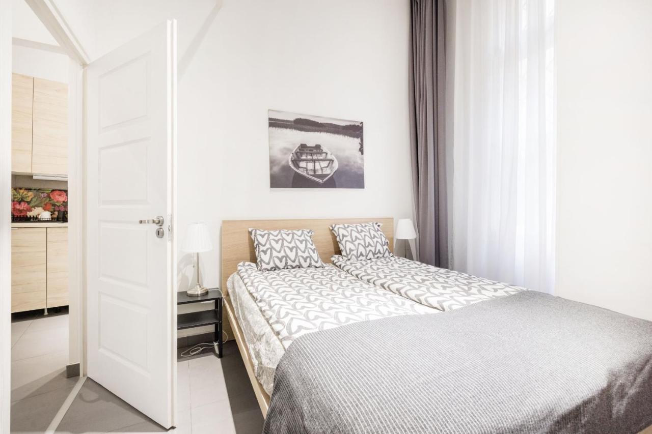 Elegant Apartment In Super Central Location بودابست المظهر الخارجي الصورة